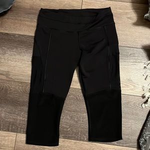 Lululemon capris